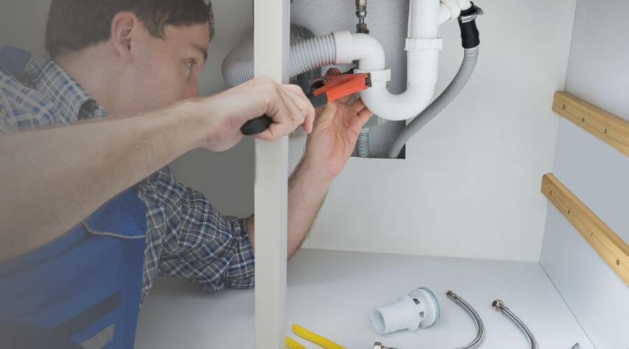 Local tankless water heater installation in Stromsburg, NE